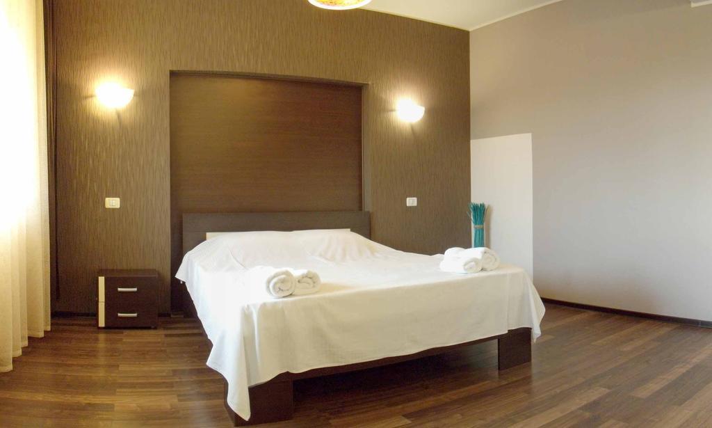 Summerland Mamaia Aparthotel Room photo